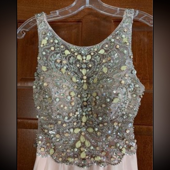 Prom/Pageant Dress - Picture 3 of 7
